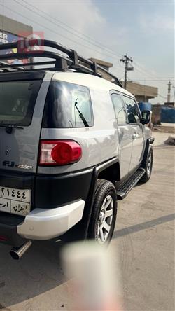 تويوتا إف جي كروزر